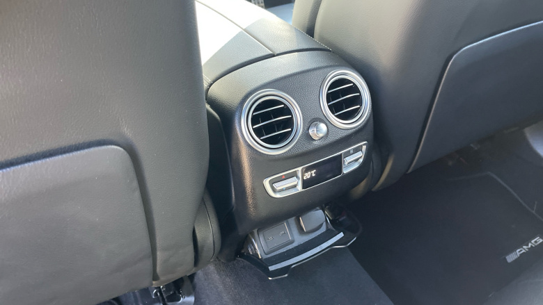 Mercedes-Benz GLC Coupe GLC 300d 4Matic AMG Line Premium 5dr 9G-Tronic Diesel Estate